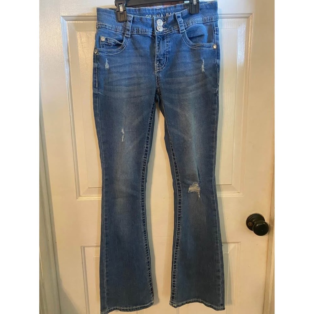 Women's sz 7 Gemma Rae Distressed Bootcut Jeans Medium Wash Embellished Pockets